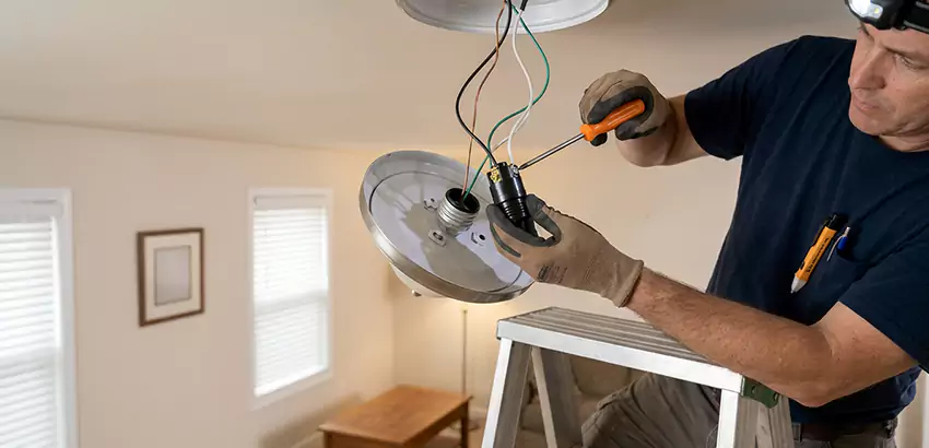 Outdoor and Landscape Light Socket Replacement in Hilliard