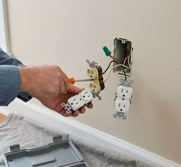 Professional Outlet Replacement: Your Local Swap-Out Team in Hilliard, OH